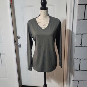 3/$20 Eddie Bauer Charcoal Grey Long Sleeve V Neck Shirt Size L